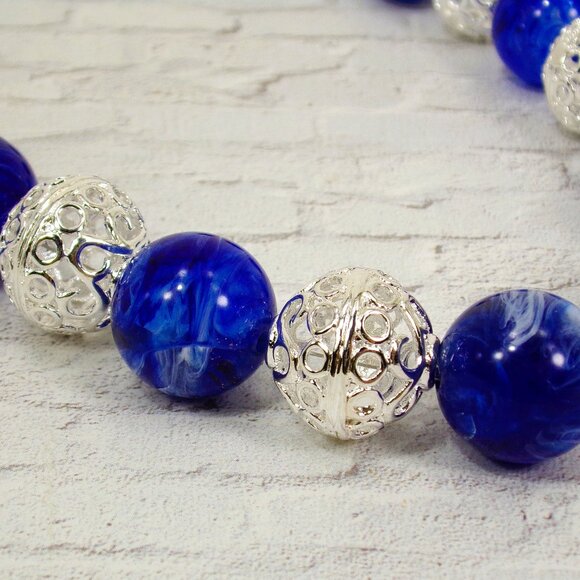 Blue and silver bead fashion necklace with large round blue marble look beads - Picture 2 of 7